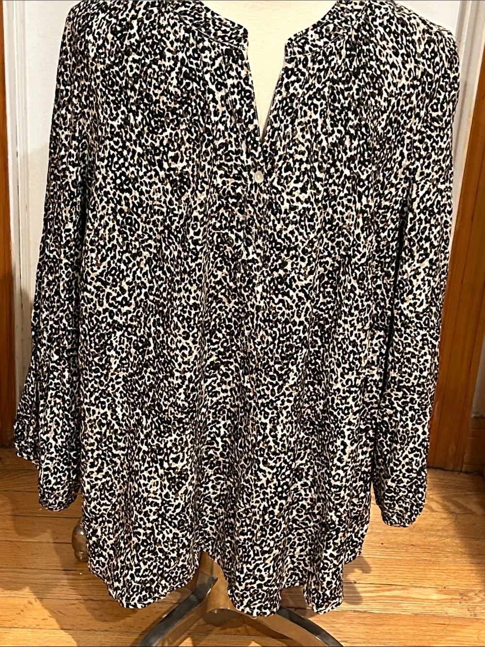 Old Navy Leopard Print V-Neck Tunic - Black, Cream, Brown